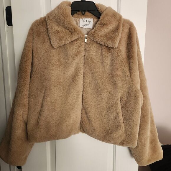NWT - Sadie & Sage x Anthropologie - Soft Faux Fur Zip Jacket - Size Small - Picture 2 of 8